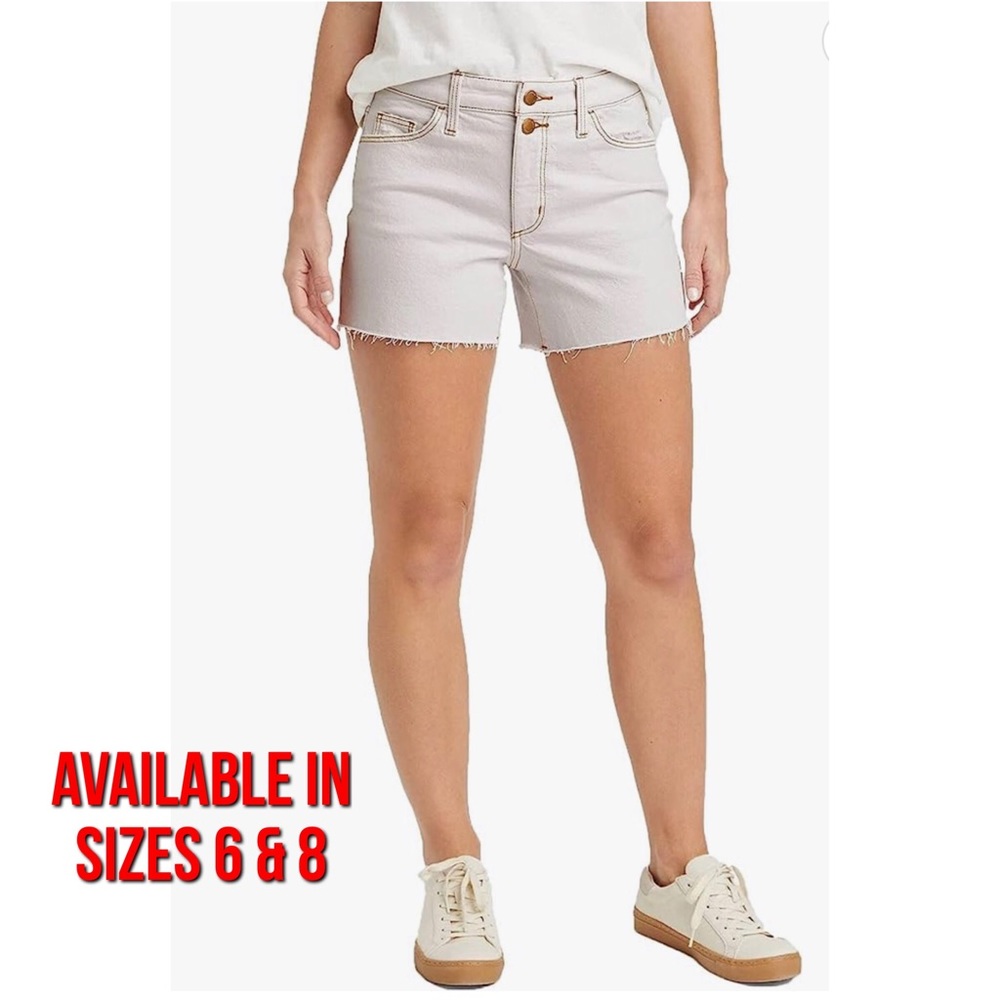 Universal Thread Vintage Midi Jean Shorts- (Off) White